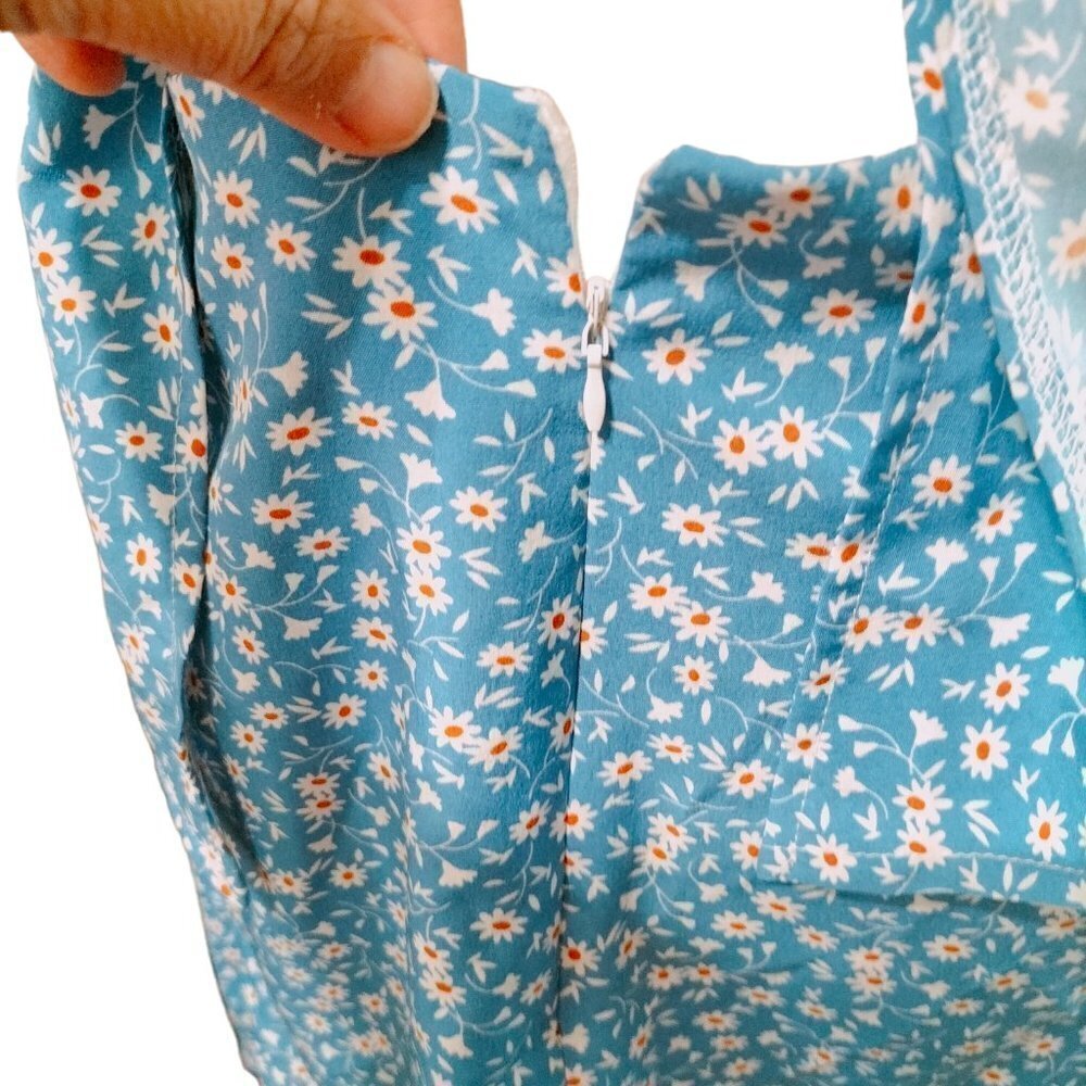 (804)Romwe Blue Ditsy Floral Print Tie Backless Mini Dress Size L - Picture 3 of 7